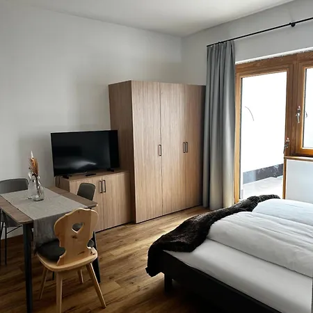 Stubaier Hoehenweg Apartment *
